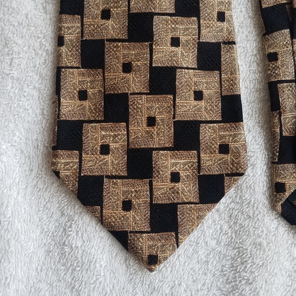 Colours by Alexander Julian Necktie / Suit Tie Black, Brown, Tan Square Pattern - Picture 2 of 14